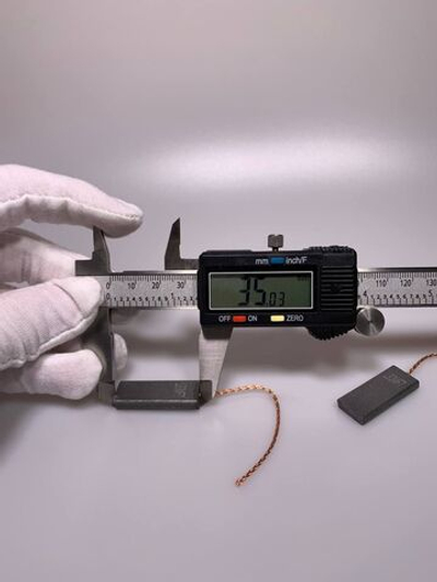 Щетки для стиральной машины Electrolux 5х13.5х35 - 2 шт. / Угольные щетки Электролюкс