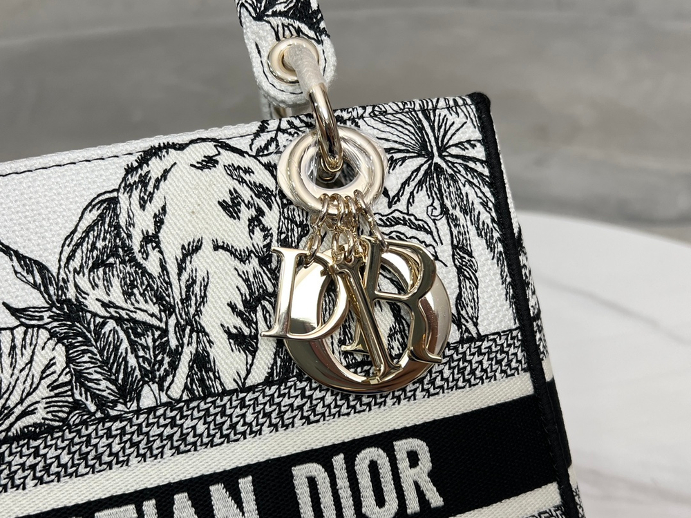 Christian Dior Lady D-Lite 24 cm