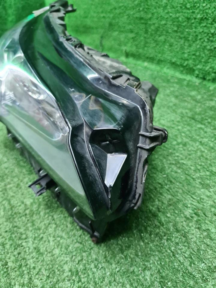 Фара правая Lexus NX 1 (2017-2021) LED