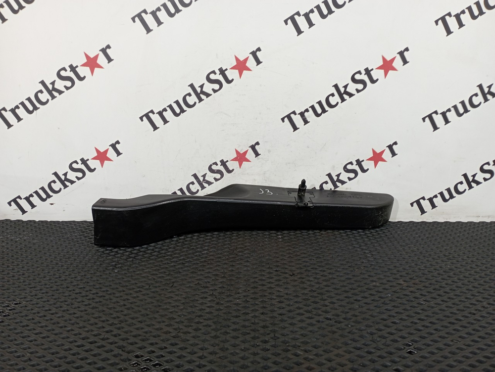 Воздуховод отопителя