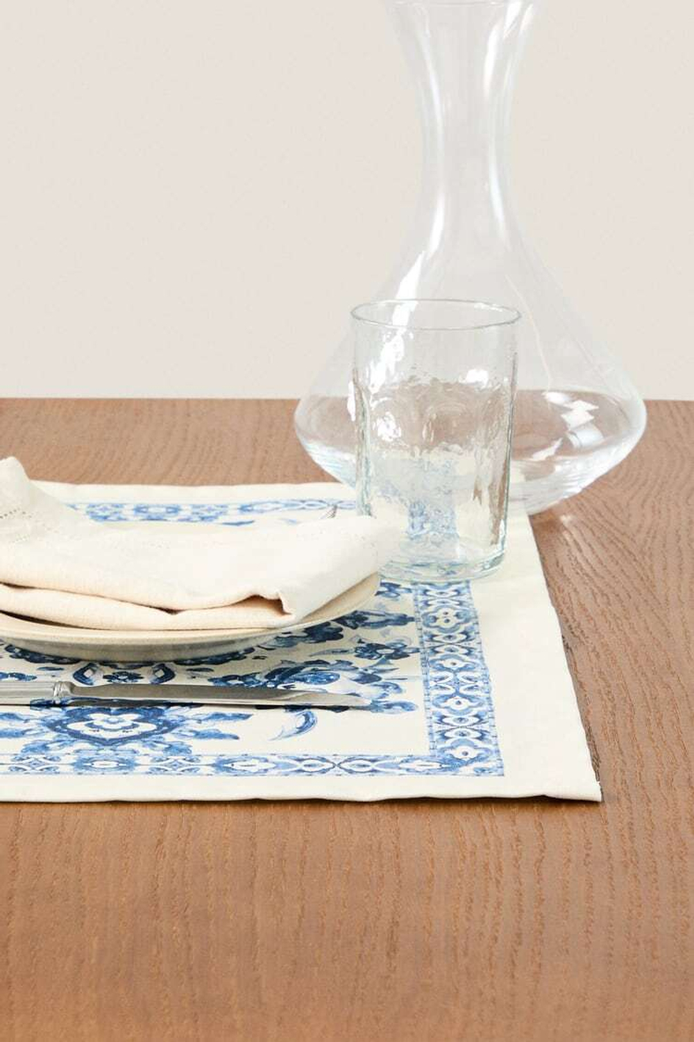 ZARA HOME САЛФЕТКА С МОЗАИЧНЫМ ПОКРЫТИЕМ ИЗ СМОЛЫ, СИНИЙ