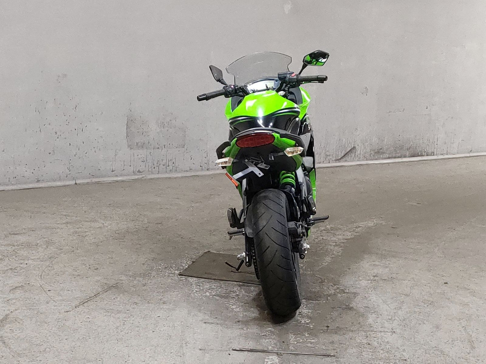 Kawasaki Ninja 400R ER400B-A05811