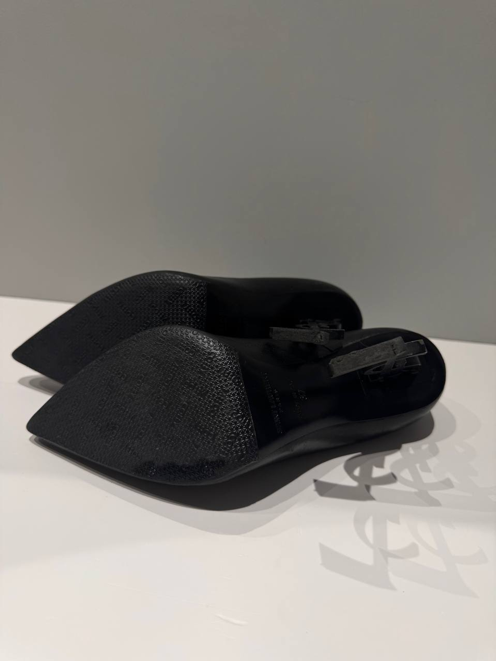 Туфли Saint Laurent Opyum