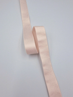 Бретель серебристый пион 20 мм (Pantone 12-1206 TPX)