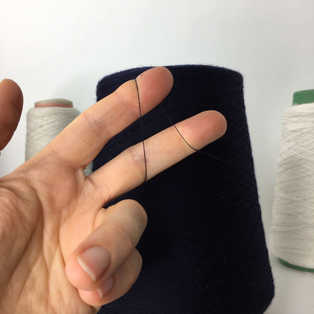 LOUVRE - CARIAGGI for Brunello Cucinelli; 90% меринос, 10% кашемир; 3000м/100гр; part.2138820R; col. 2425, цвет: тосканская ночь ( темно синий)