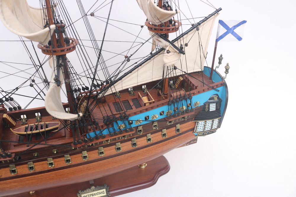 Van Der Heijden Модель парусника "Ингерманланд", Россия