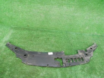 Кожух замка капота Toyota Camry xv50 (2014-2018)