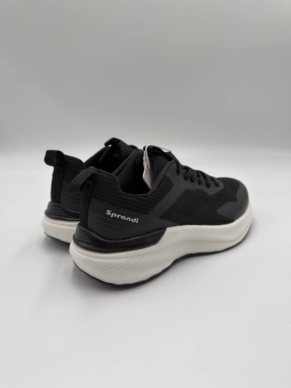 Женские беговые кроссовки арт. 7W226R83-1 цвет "чёрный"