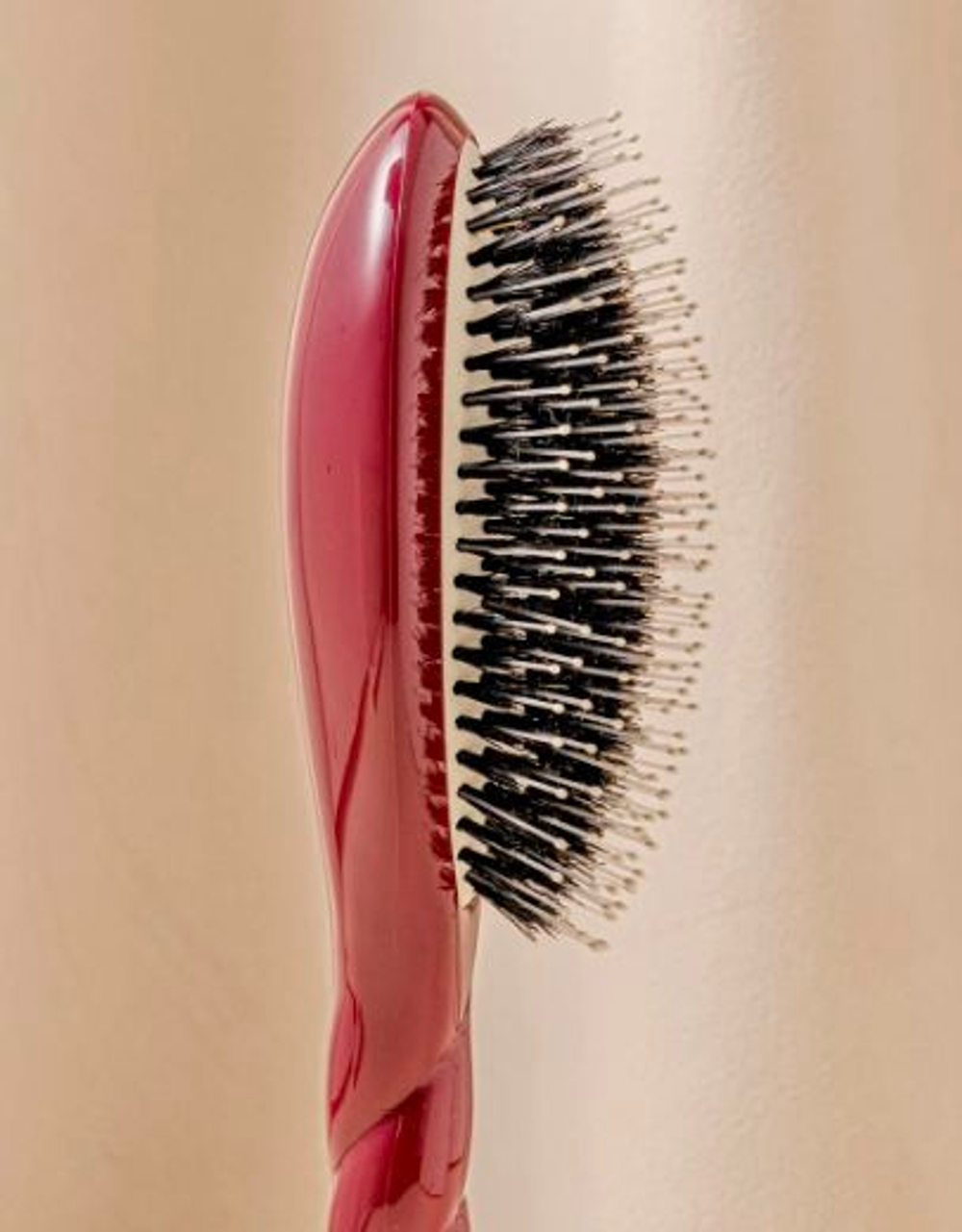 La Bonne Brosse Массажная расческа для волос N 03 Essential Sensitive Scalp Brush - Creamy White