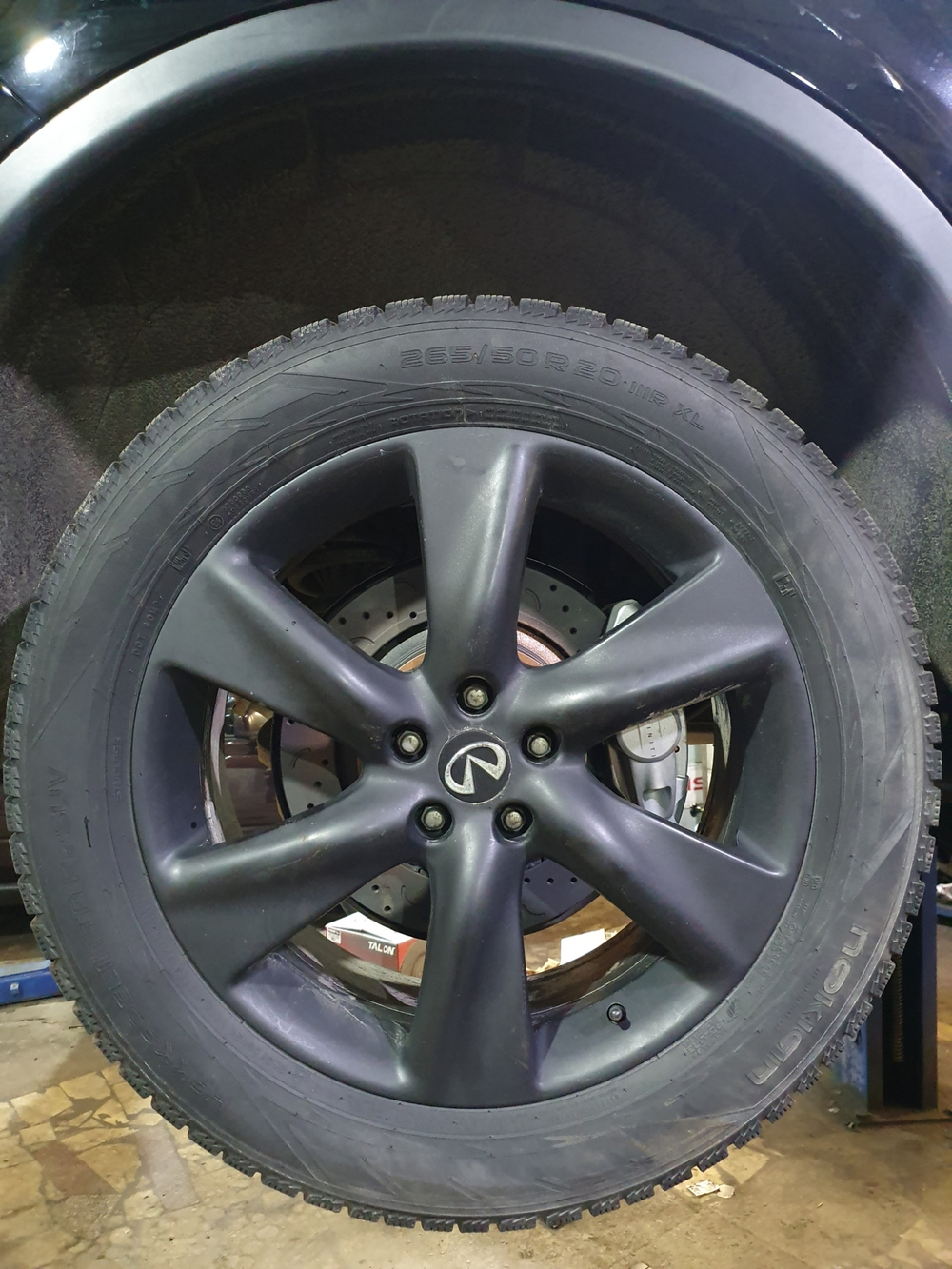 Задние тормозные диски + колодки HAWK для INFINITI FX37 FX50 FX30d QX70 M56s Q70s Akebono
