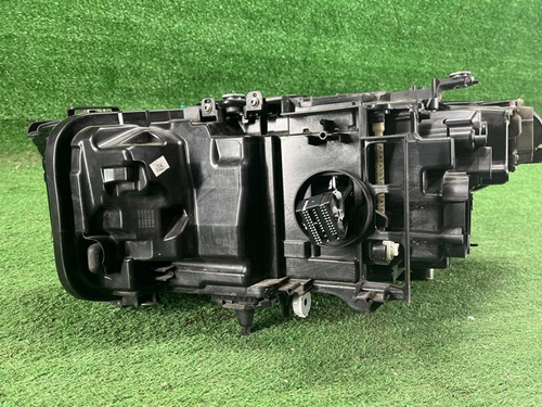 Фара правая BMW 5er G30 (2020-2023) LED