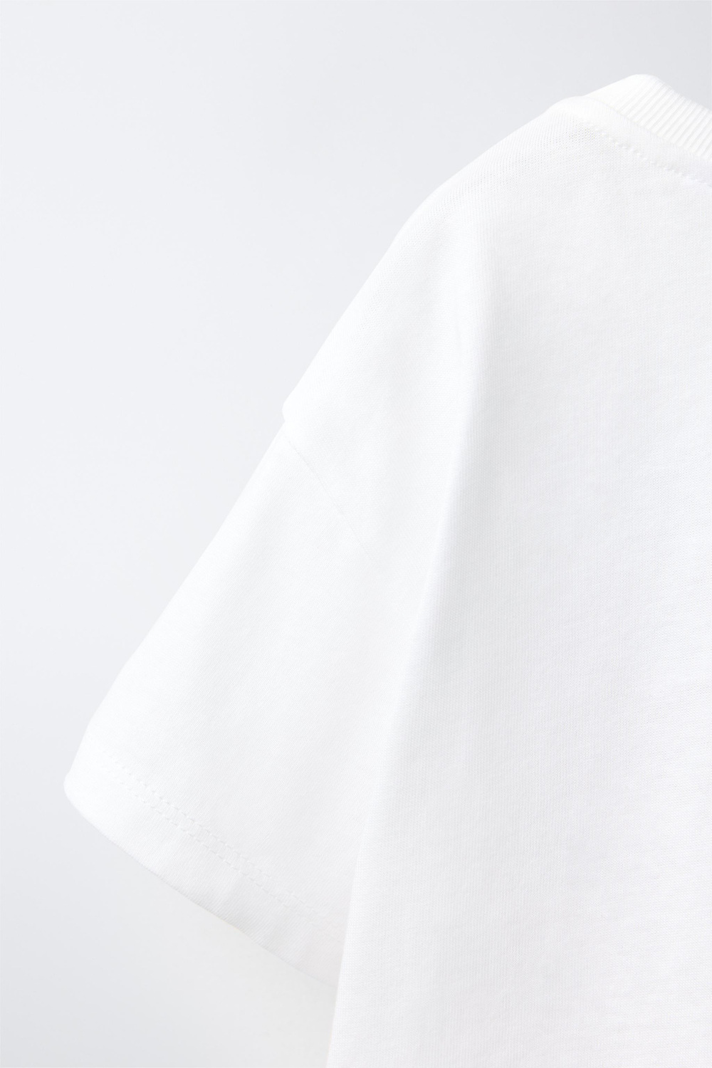 ZARA ФУТБОЛКА VAN HELLO KITTY AND FRIENDS © SANRIO, БЕЛЫЙ