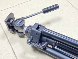 Canon Deluxe Tripod 10 T-0004