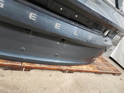 Крышка багажника Geely Monjaro 21-нв Б/У Оригинал 6608115786C15