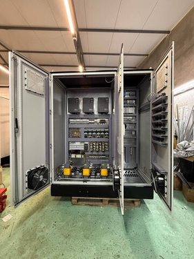 Сборка щита управления на автоматике ОВЕН и частотных преобразователях ESQ