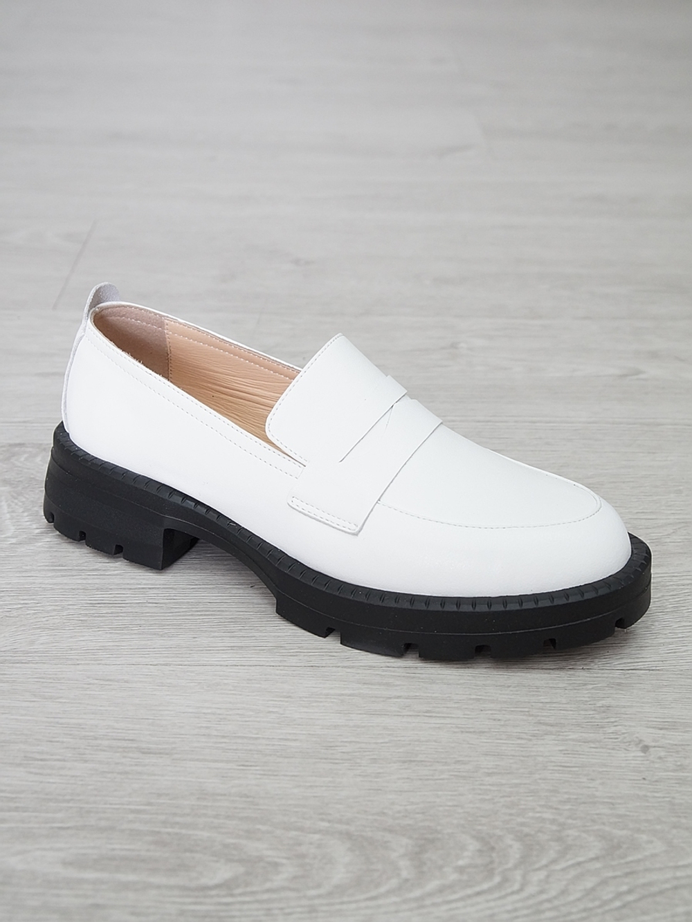 Лоферы женские MARCO MAGITNI 020-005