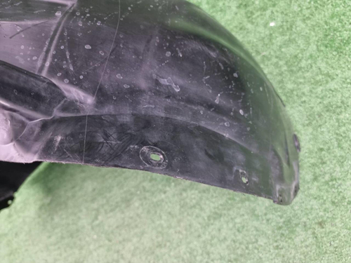 Подкрылок передний правый Volvo XC40 (2017-2022)