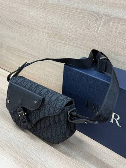 Сумка-мессенжер Dior