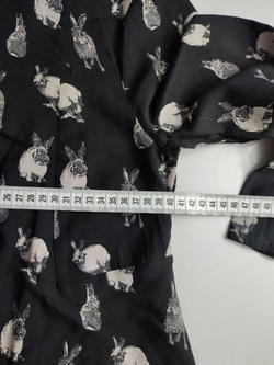 Платье H&M из вискозы с принтом 40 размер