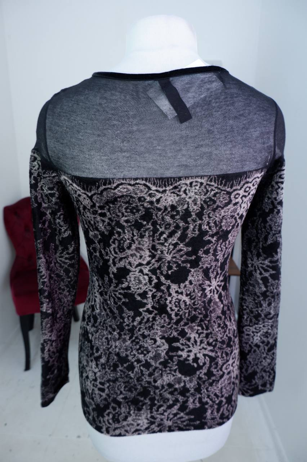 Джемпер Marc Cain красивый, визуально 44 размер