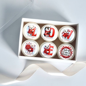 Набор макарон из 6 шт на день всех влюбленных