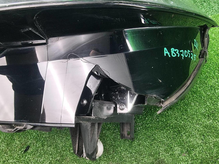 Фара левая BMW X7 G07 (2019-2022) Laser Light
