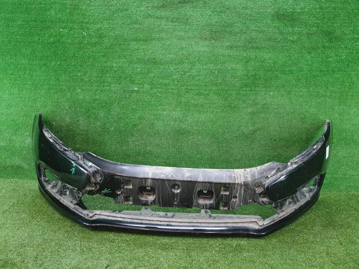 Бампер передний Lada Granta (2018-н.в.)