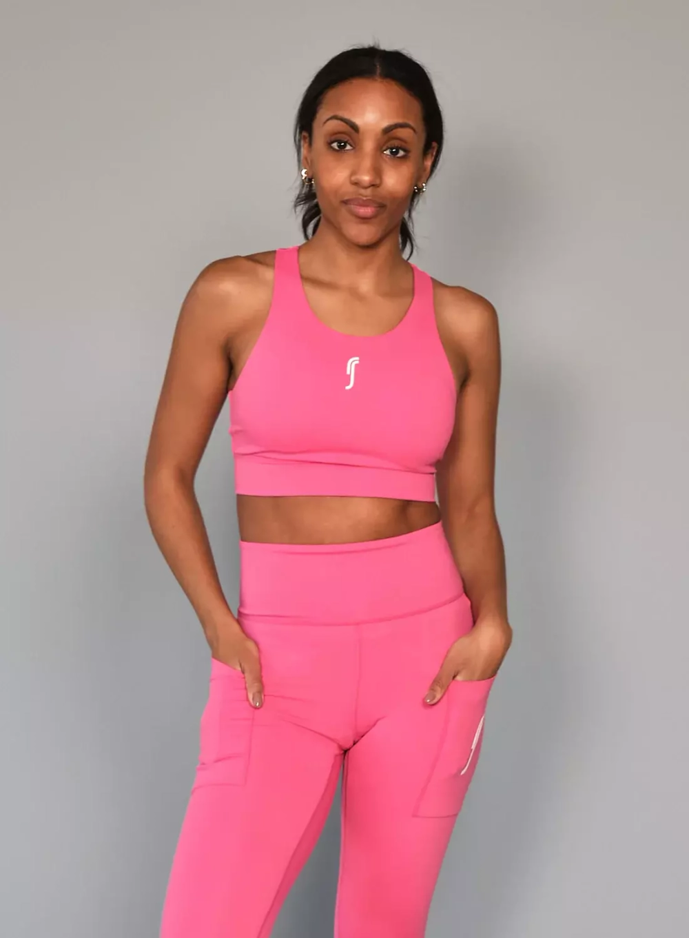 Женский топ RS SPORTS BRA LOGO  (231W004 133/000)