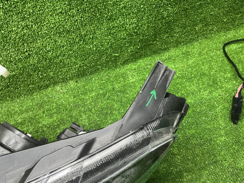 Фара левая Lada Granta (2018-н.в.) галоген