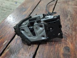 Замок двери задней левой Renault Kaptur 16-нв Б/У Оригинал 805034742R