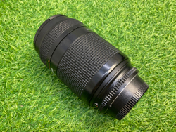 Nikon AF Nikkor 70-210mm 4-5.6 D