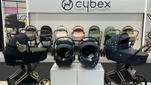 Санкт-Петербург, улица Композиторов 32