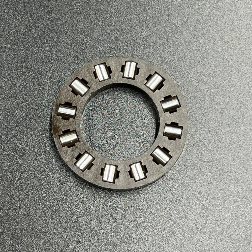 Подшипник роликовый Suzuki DT9.9-15, DF9.9-15, DF8-20(A) (20x35x4.5) (Kacawa)