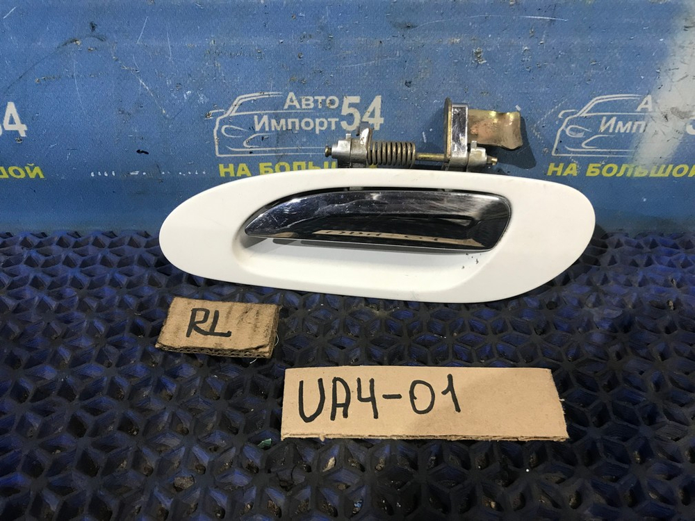 Ручка двери задней левой внешняя Honda INSPIRE 1999