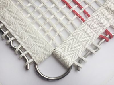 Сетка для батута соревновательная - плетеная прошитая тесьма (4х4мм) с ремнем - 427х214см