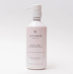 Очищающее молочко с экстрактом косточек винограда Grape Seed Cleansing Milk