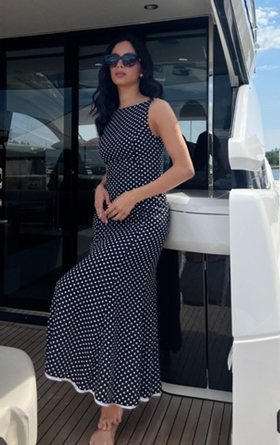 Платье черное в белый горошек