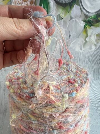 Пряжа  декоративная с ворсом и шишибриками