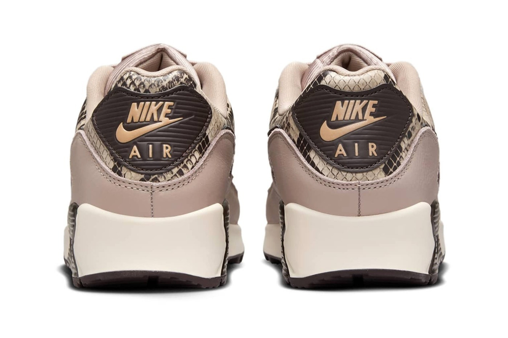 Кроссовки женские NIKE W AIR MAX 90 AMD