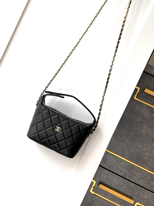 Chanel Bag 21 cm