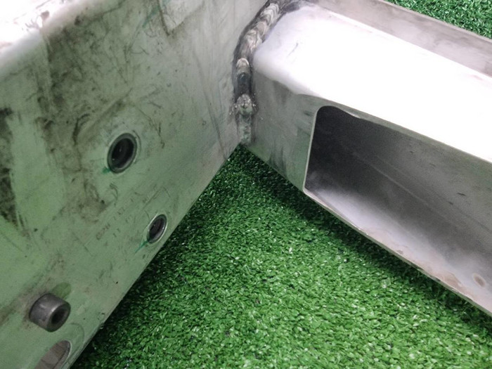 Усилитель передний BMW 3er G20 (2018-н.в.)