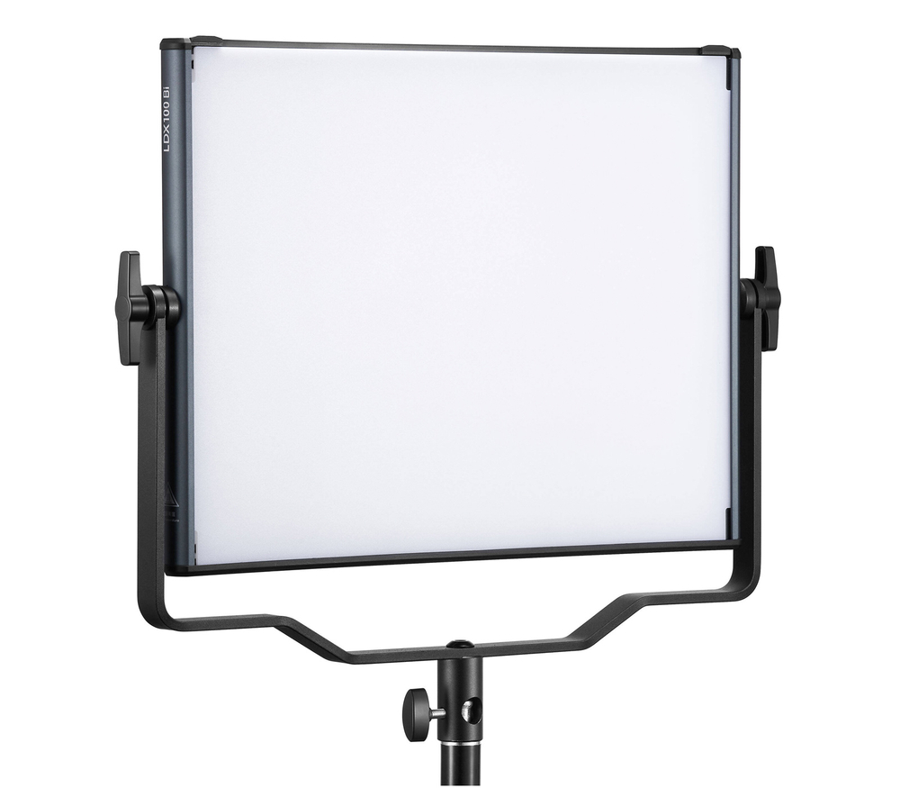 Осветитель Godox LDX100Bi, 2800~6500К, 120 Вт