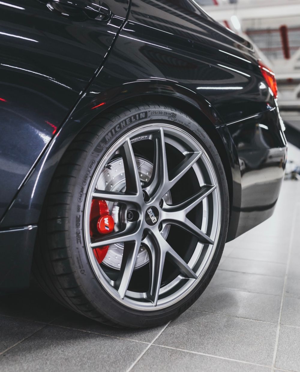 F30 & BBS CI-R 19" platinum silver