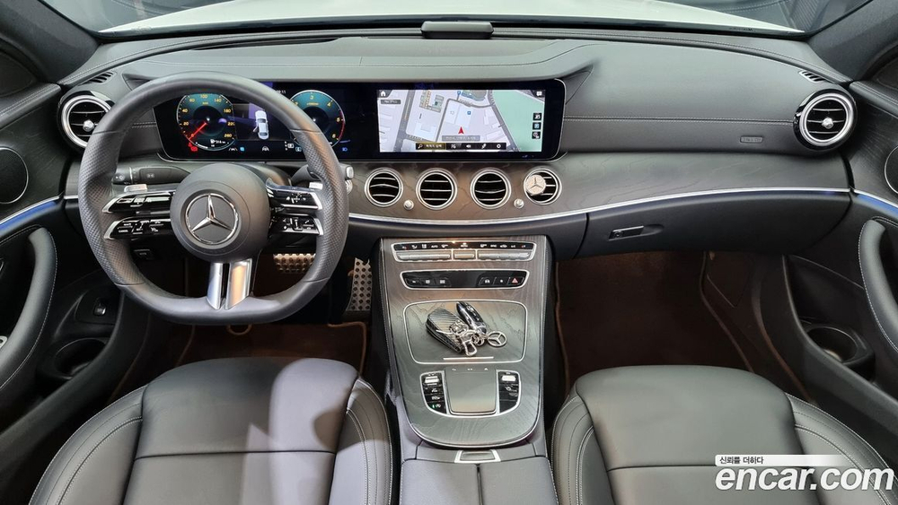 Mercedes-Benz E-Class W213 E220d 4MATIC AMG Line (10.2020)