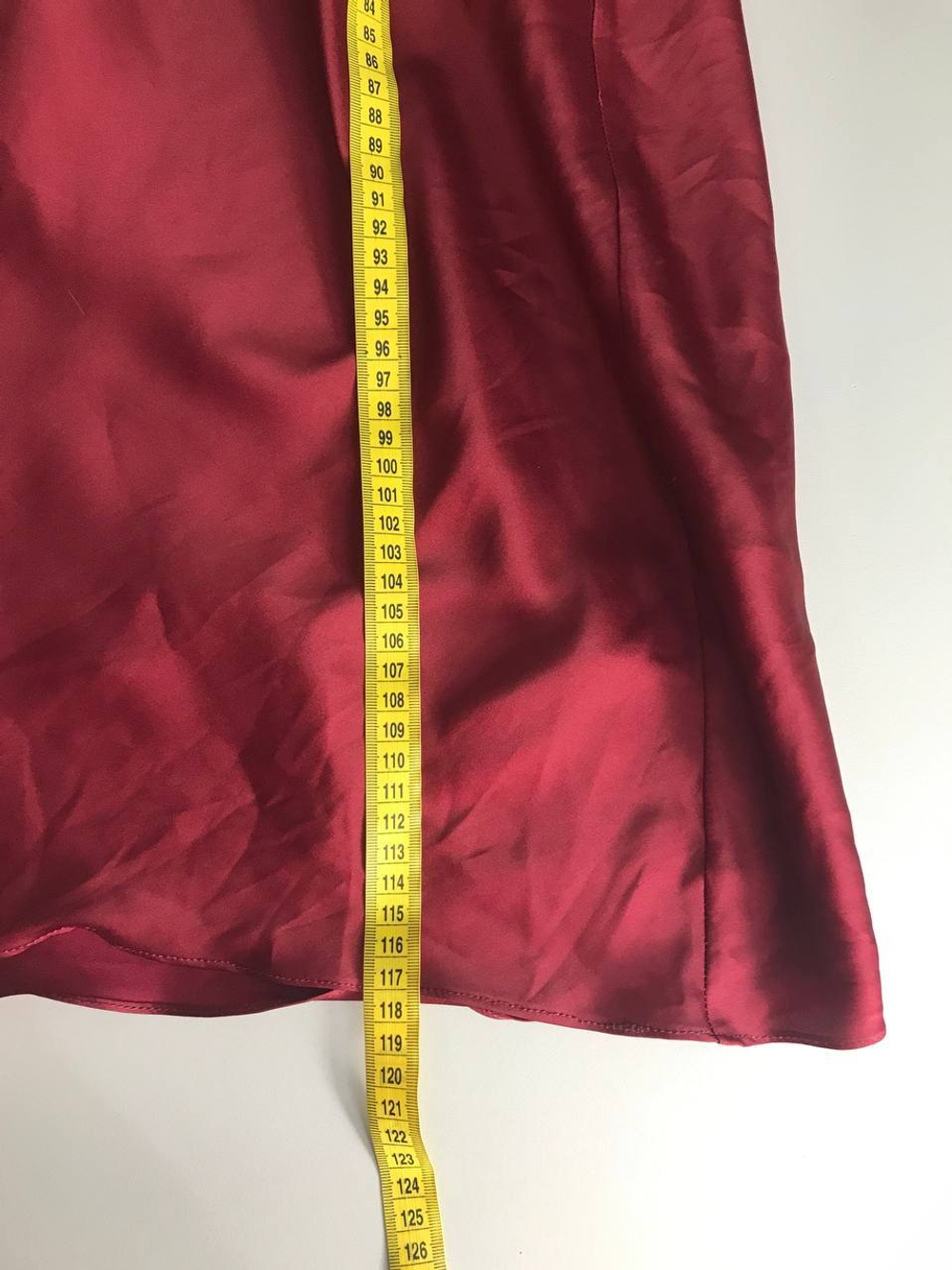 Платье в бельевом стиле, визуально на 44 размер