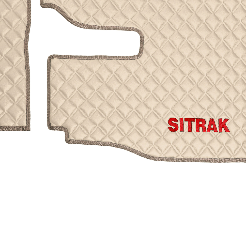 Ковры Sitrak MAX (экокожа, бежевый, бежевый кант, красная вышивка)