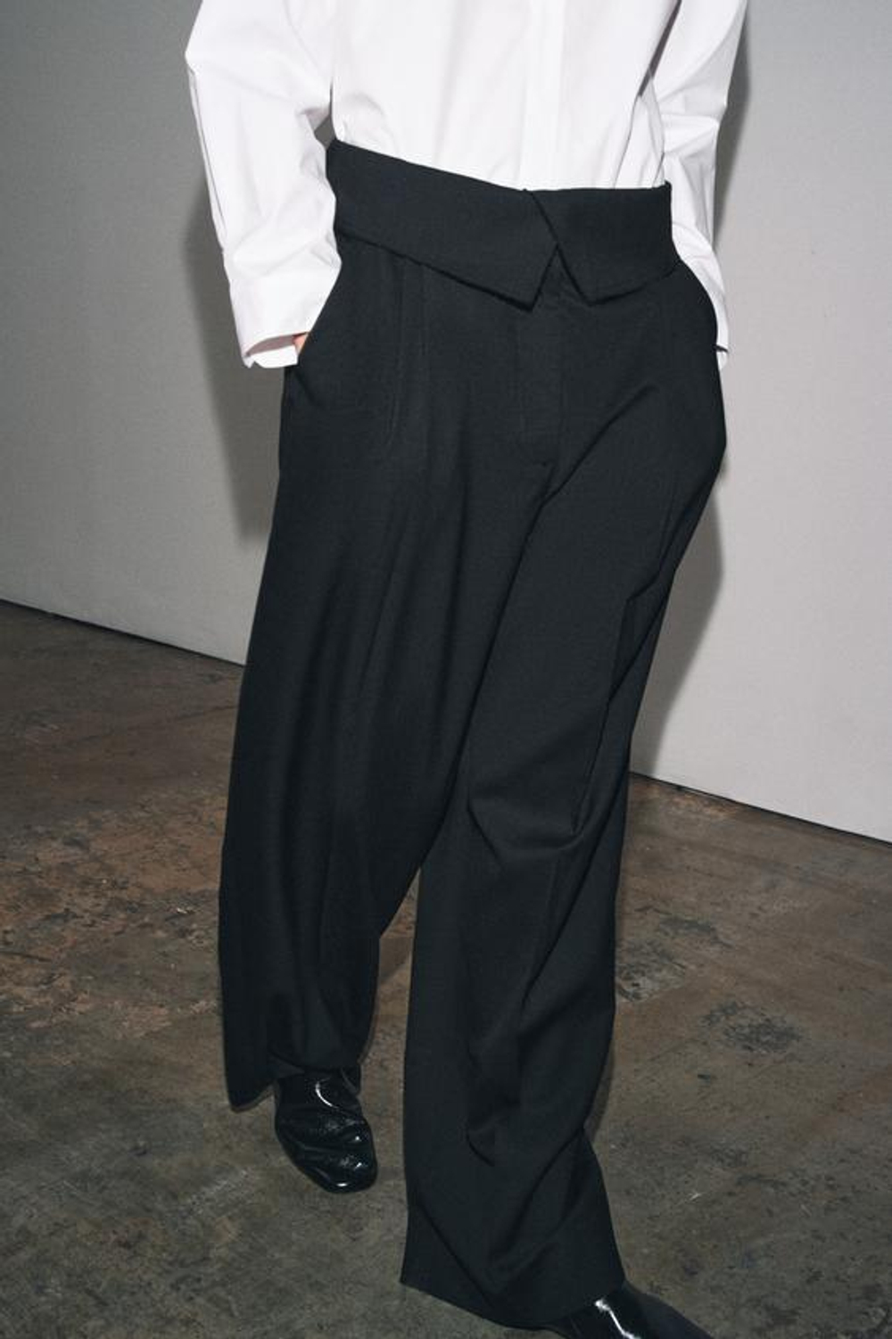 ZARA БРЮКИ С ОТЛОЖНЫМ ПОЯСОМ ИЗ ШЕРСТИ — ZW COLLECTION, ЧЕРНЫЙ