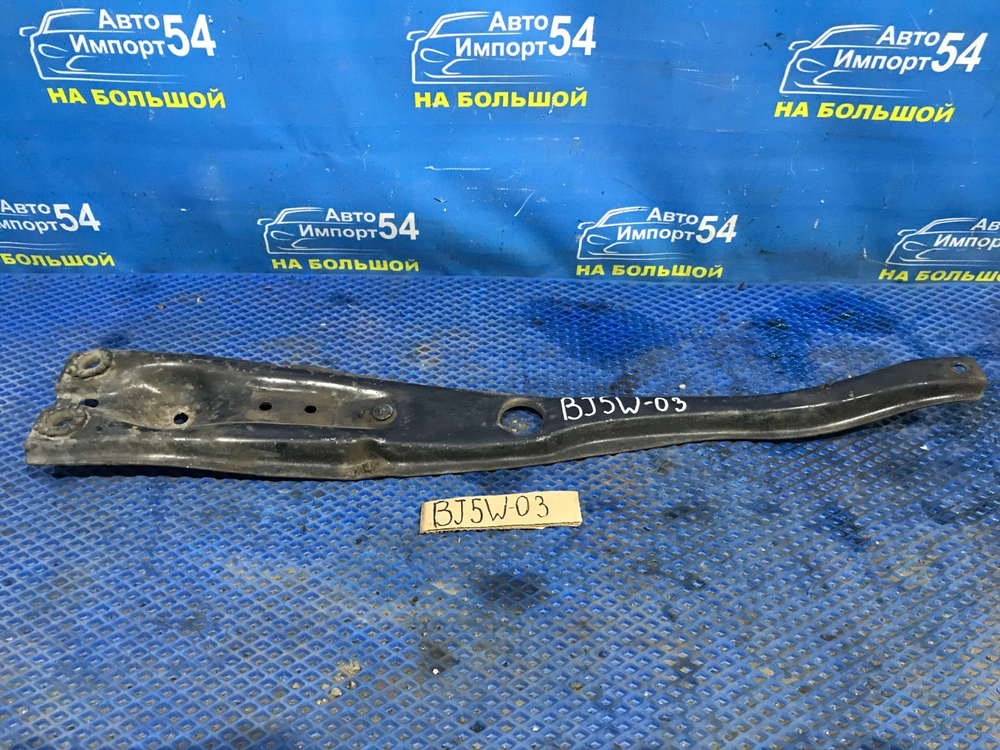 Балка передняя продольная MAZDA FAMILIA 2001