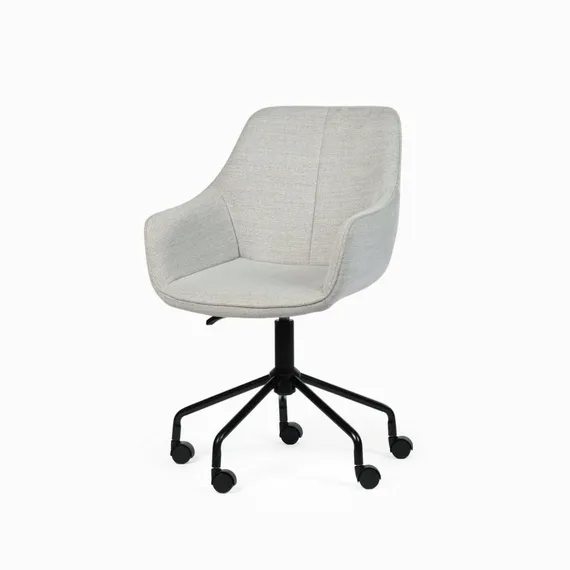 Офисное кресло Arkus