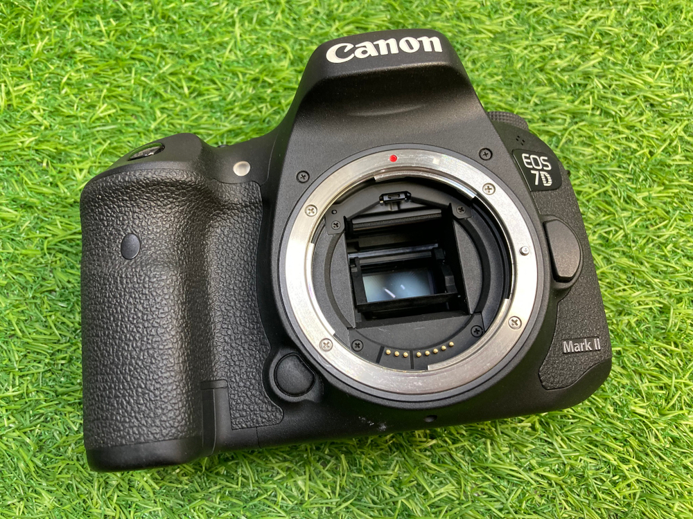 Canon 7D Mark II 3800 кадров Покупка/Продажа